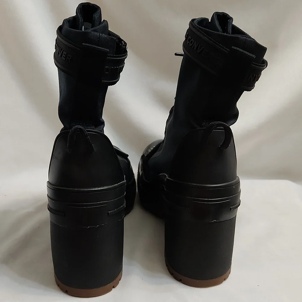 Converse CTAS GR82 Extra High Black Velcro Platform Heeled Boots (W Size 8.5)